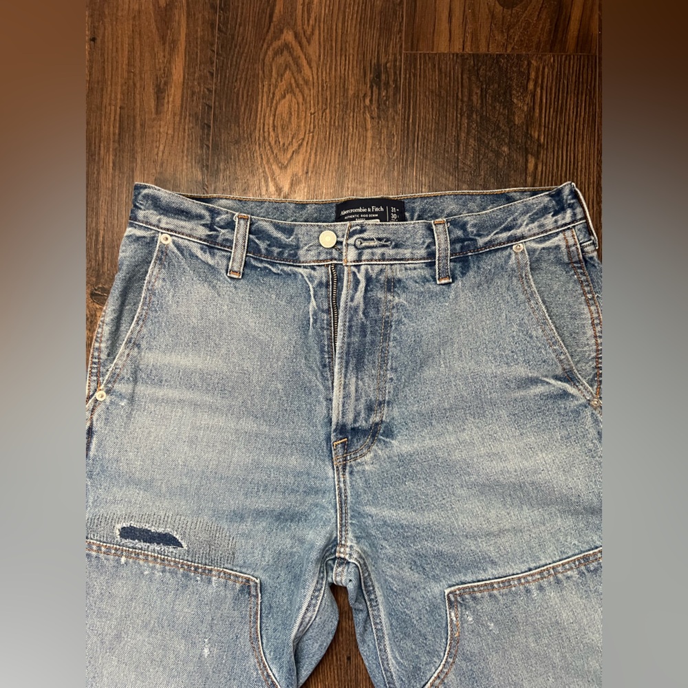 Abercrombie & Fitch Blue Relaxed Jeans
